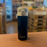 Bouteille Isotherme avec bec verseur. Jusqu'à 6 heures de boisson chaude ou froide